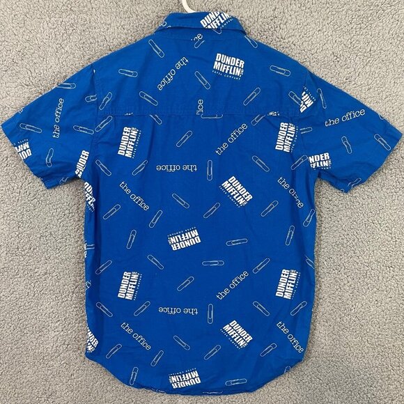 The Office‎ Dunder Mifflin Men’s Small Blue Graphic Button Up Short Sleeve Shirt - Picture 9 of 11